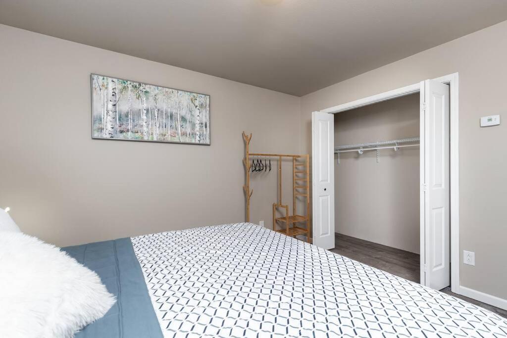 Vila Birch Hill Retreat Great Location2+Garage+Aurora Fairbanks Exteriér fotografie